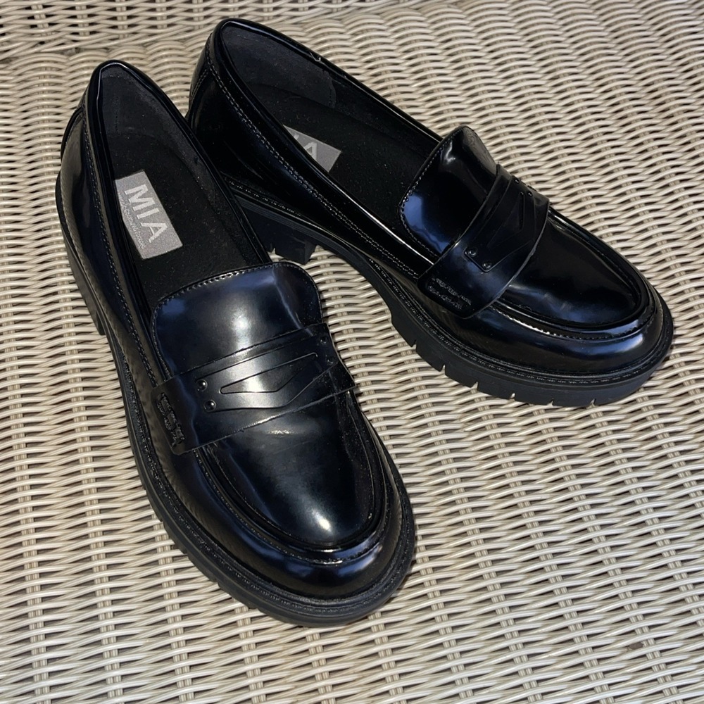 MIA Black Faux Leather Platform Loafers Witchy Whimsigoth Goth Y2K Academia Sz 7